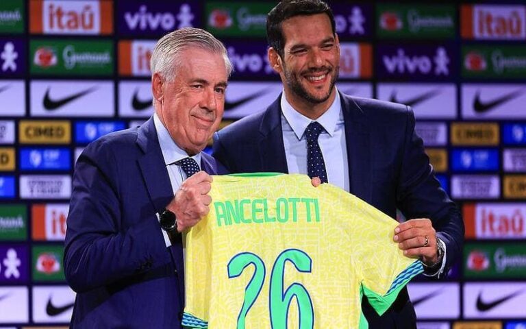 Carlo Ancelotti đang huấn luyện đội nào? Vị chiến lược gia xuất sắc